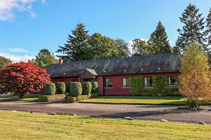 5 Bedroom Bungalow For Sale In Murthly, Perth, Perth And Kinross, PH1