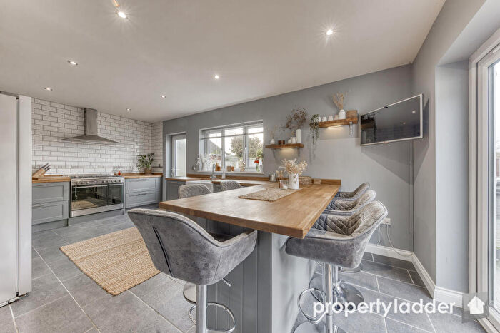 4 Bedroom Bungalow For Sale In Mill Lane, Horsham St Faith, Norfolk, NR10