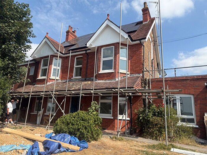 10 Bedroom Detached House To Rent In Hawthorn Road, Bognor Regis, West Sussex, PO21
