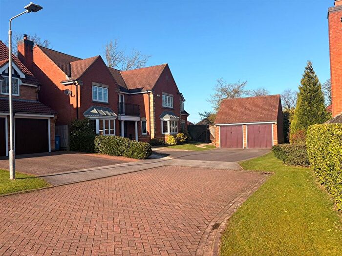 6 Bedroom Detached House For Sale In Haddon Road, Mansfield, NG19