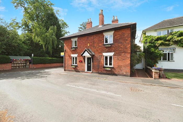4 Bedroom Detached House For Sale In Main Street, Lullington, Swadlincote, Derbyshire, DE12