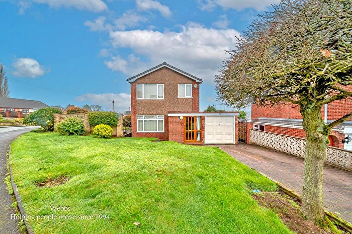 3 Bedroom Detached House For Sale In Pendle Hill, Hednesford, Cannock, WS12