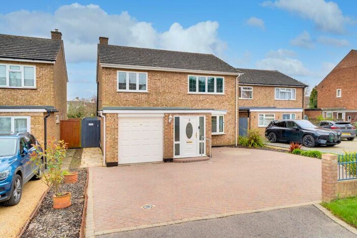 4 Bedroom Detached House For Sale In Ashwell Road, Steeple Morden, SG8