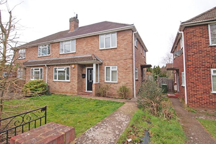 2 Bedroom Maisonette To Rent In Ardrossan Gardens, Worcester Park, KT4