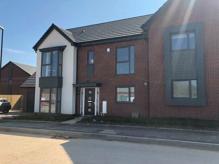 3 Bedroom Semi-Detached House To Rent In Papenham Green, Coventry, CV4