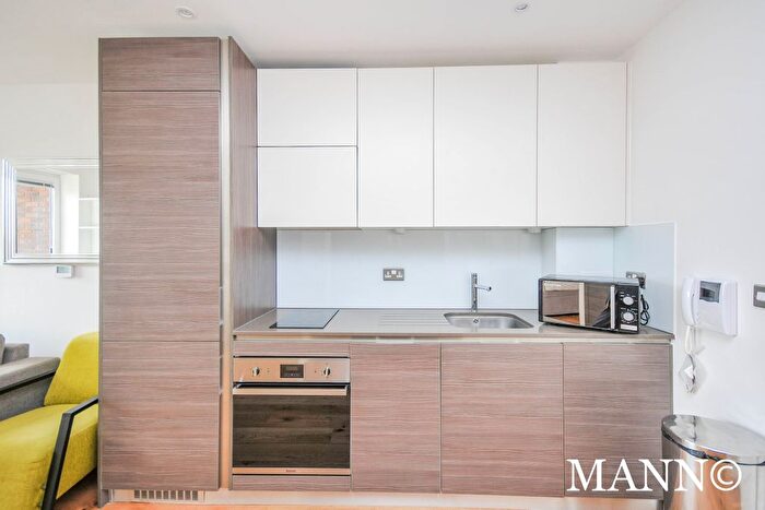 Studio To Rent In Riverdale House, London, SE13