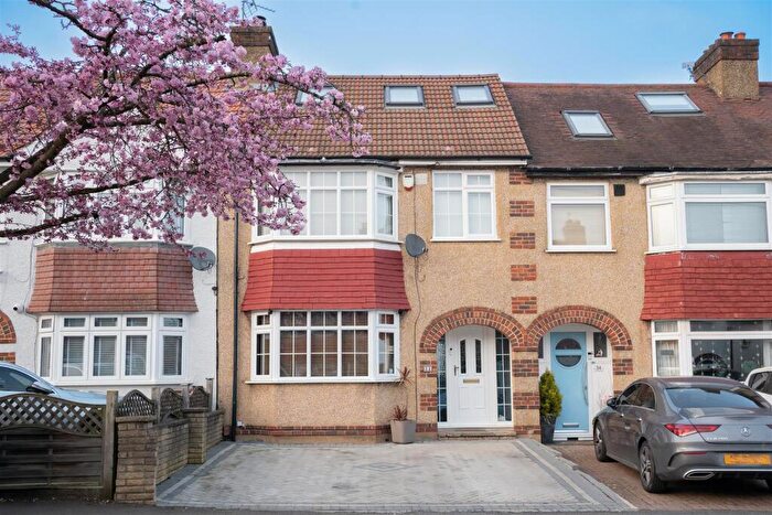 4 Bedroom Terraced House For Sale In Connaught Road, Sutton, SM1