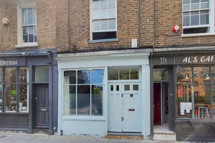 2 Bedroom Property To Rent In Bermondsey Street, London Bridge, London, SE1