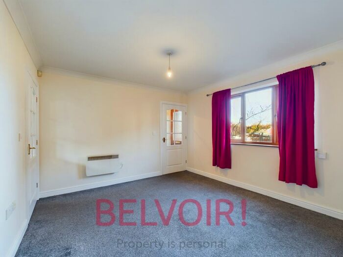 2 Bedroom Town House To Rent In Bridgewater Court, Hanley, Stoke-on-Trent, ST1