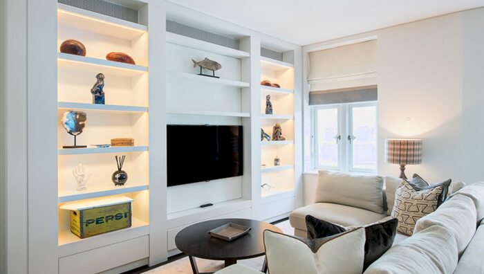 2 Bedroom Flat To Rent In Duke Street, Mayfair, W1C