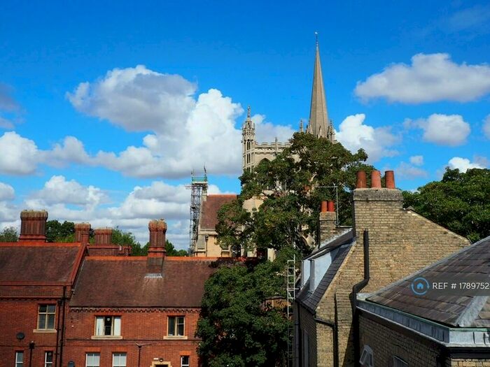 2 Bedroom Terraced House To Rent In Union Road, Cambridge, CB2