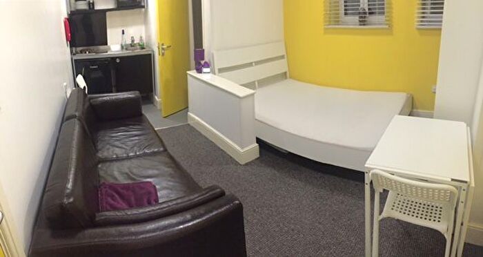 1 Bedroom Studio To Rent In Peterson Road, Wakefield, WF1