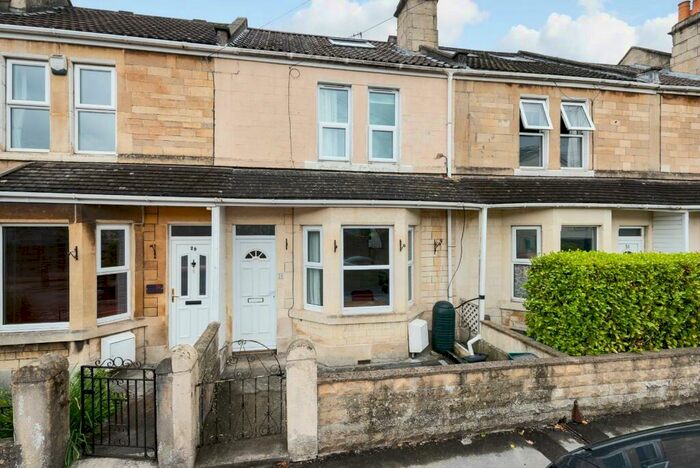 5 Bedroom Terraced House To Rent In Beckhampton Road, Bath, BA2