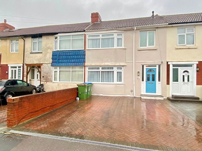 3 Bedroom Terraced House For Sale In Fairfield Avenue, Fareham, PO14