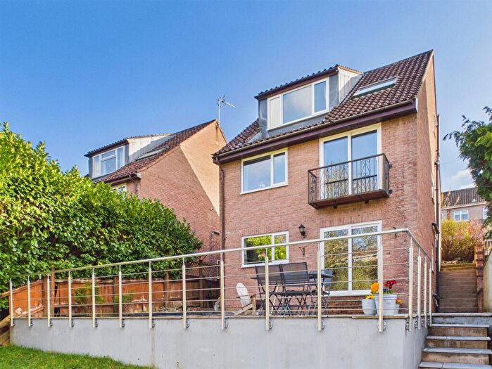 4 Bedroom Detached House For Sale In The Wynstones, Kingswood, Bristol, BS15