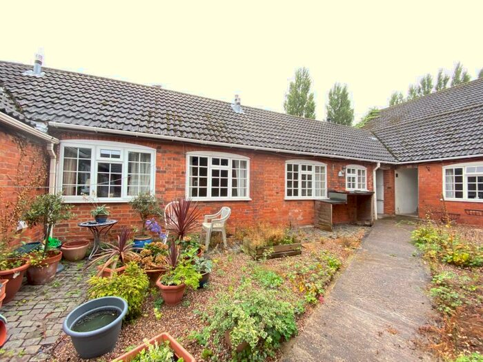 1 Bedroom Flat To Rent In Uplands Place, Long Whatton, LE12