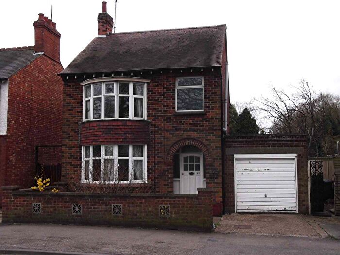 3 Bedroom Detached House To Rent In Washbrook Road, Rushden, NN10
