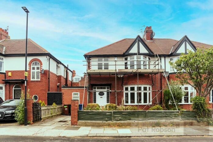 3 Bedroom Semi-Detached House To Rent In Beatty Avenue, Newcastle Upon Tyne, NE2