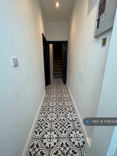 3 Bedroom Flat To Rent In Masons Avenue, London, HA3