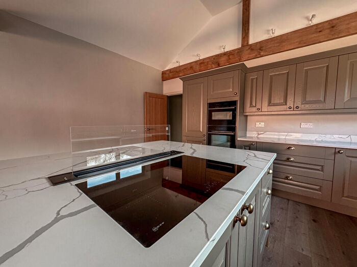 2 Bedroom Barn Conversion For Sale In Church Lane, Beaumont, CO16
