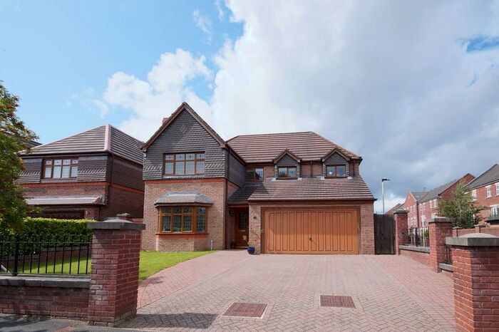 4 Bedroom Detached House To Rent In Rhodes Drive, Harrogate, HG2