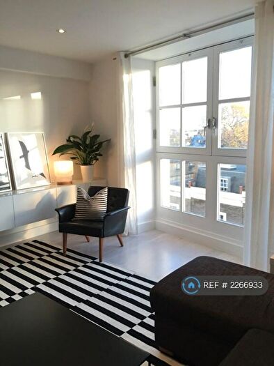 1 Bedroom Flat To Rent In Gilbey House, London, NW1
