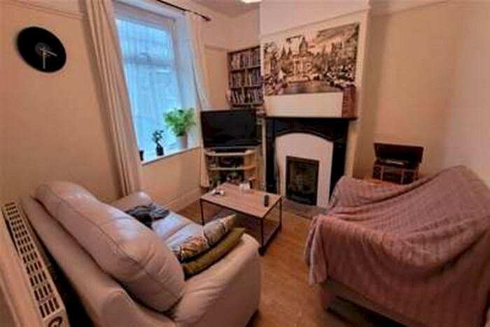 1 Bedroom Terraced House To Rent In Kilcattan Street, Splott, Cardiff, CF24