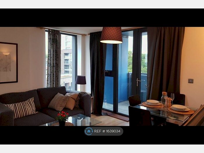 2 Bedroom Flat To Rent In Jubilee Heights, London, SE10