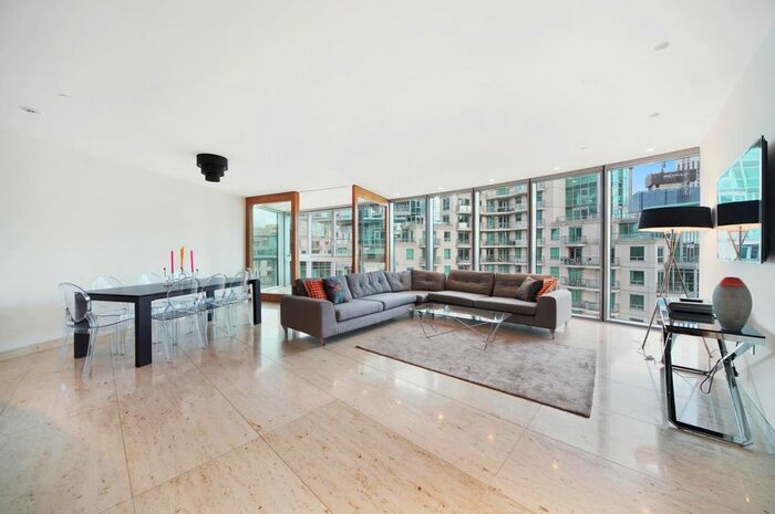 2 Bedroom Flat To Rent In The Tower, St. George Wharf, London, SW8