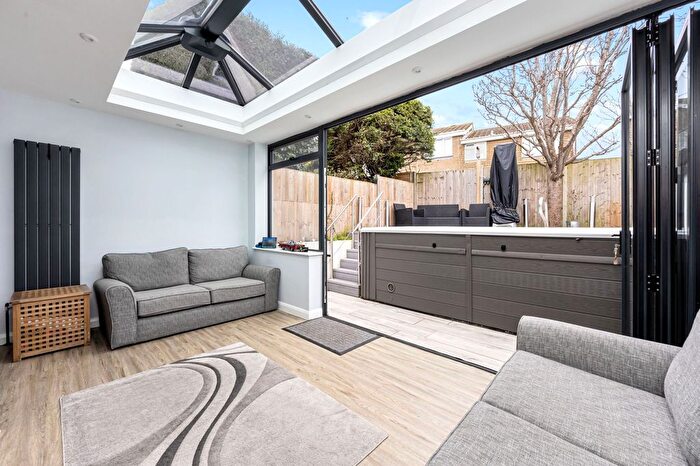 3 Bedroom Semi-detached House For Sale In Rosemary Drive, Shoreham-By-Sea, BN43