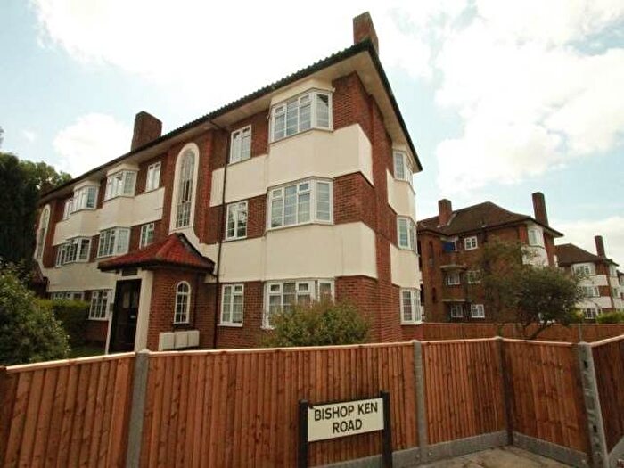 2 Bedroom Flat To Rent In College Hill Road, Harrow, Greater London, HA3