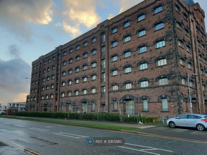 2 Bedroom Flat To Rent In East Float Quay, Birkenhead CH41