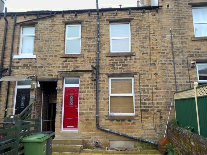 2 Bedroom Terraced House To Rent In May Street, Crosland Moor, Huddersfield HD4