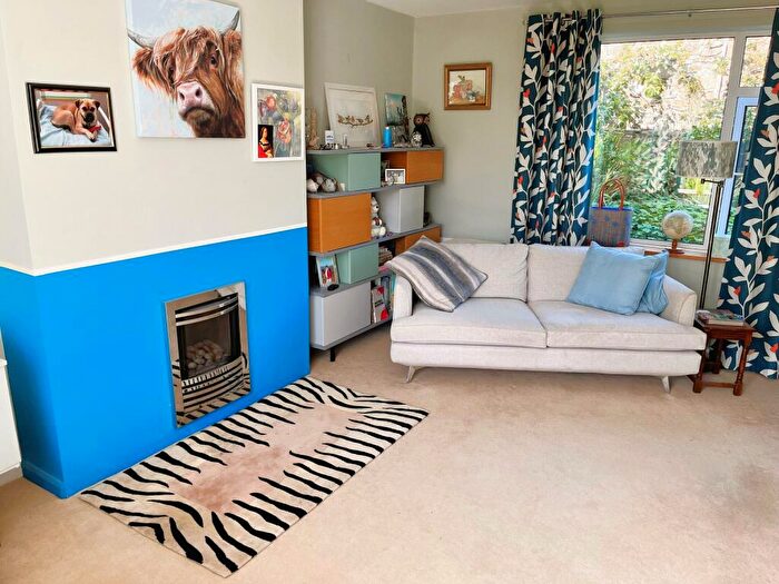 3 Bedroom Detached House For Sale In Essa Road, Saltash, PL12