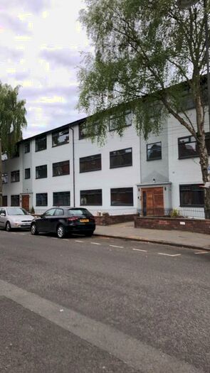 2 Bedroom Apartment To Rent In Lark Lane, Liverpool, L17