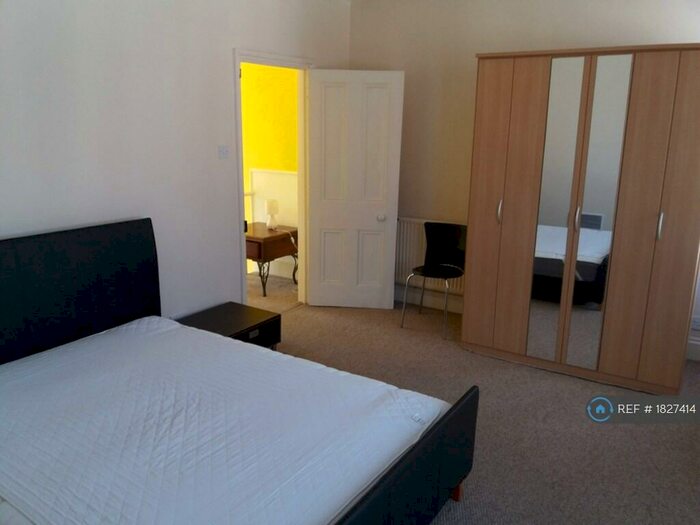 4 Bedroom Terraced House To Rent In Rugby Place, Brighton, BN2