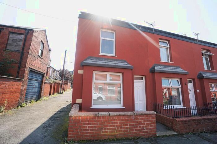 2 Bedroom End Of Terrace House To Rent In Hartley Street, Horwich, Bolton, BL6