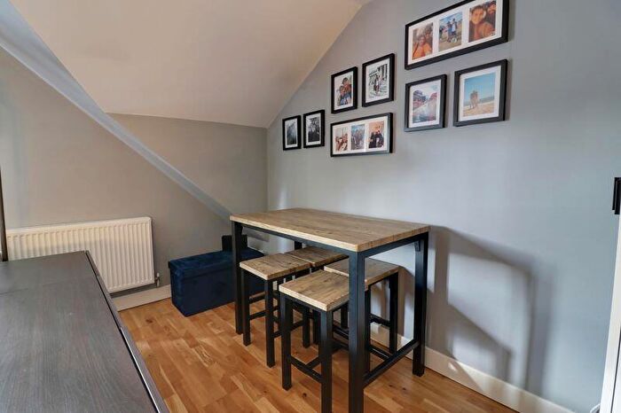 1 Bedroom Flat For Sale In Hambledon Road, Waterlooville, PO7
