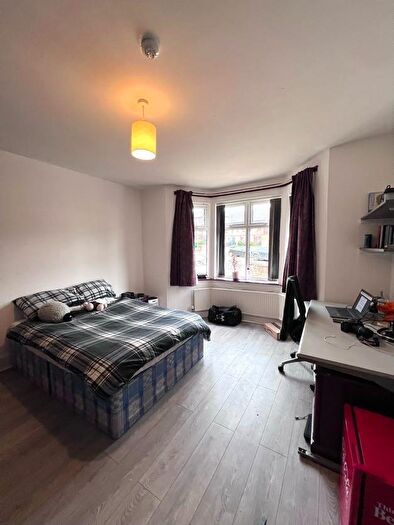 7 Bedroom Semi Detached House To Rent In **£Pppw Excl Bills** Lenton Boulevard, NG7