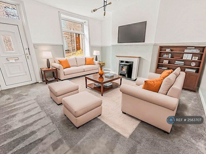 2 Bedroom Terraced House To Rent In Shepherd Street, Bacup, OL13