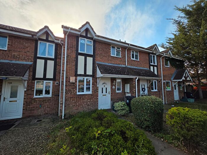 2 Bedroom Property To Rent In Ellan Hay Road, Bristol, BS32