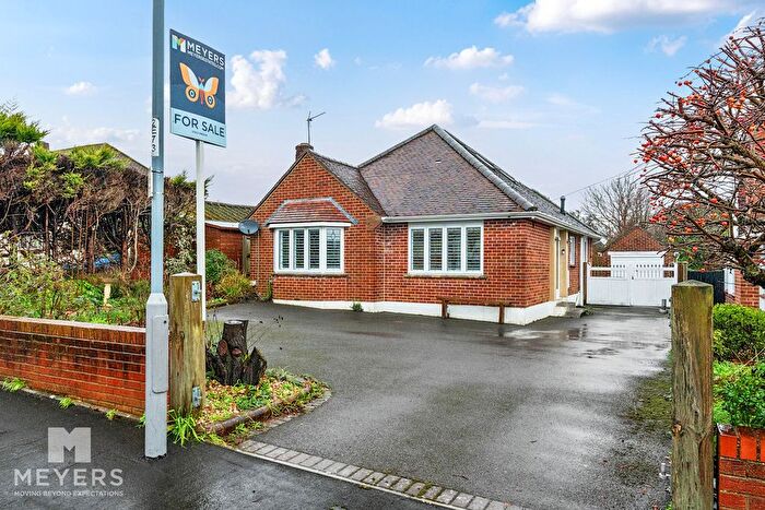 4 Bedroom Bungalow For Sale In West Parley, Ferndown, BH22