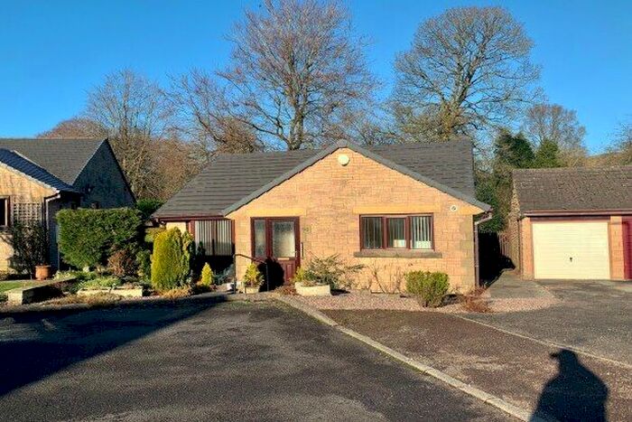 2 Bedroom Bungalow To Rent In Lismore Road, Buxton SK17