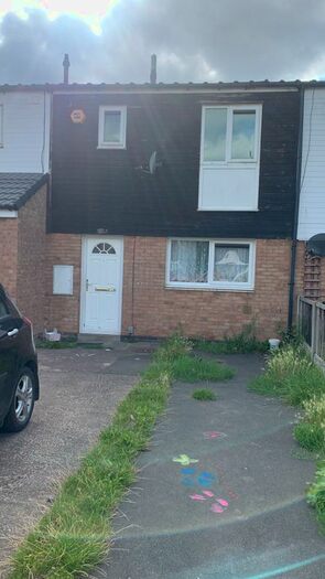 3 Bedroom Terraced House To Rent In Gunmakers Walk, Birmingham, B19