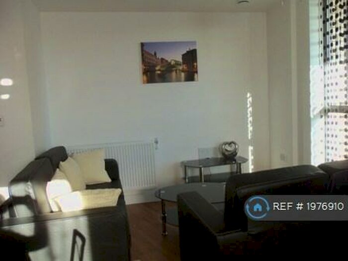 2 Bedroom Flat To Rent In Elmira Street, London, SE13
