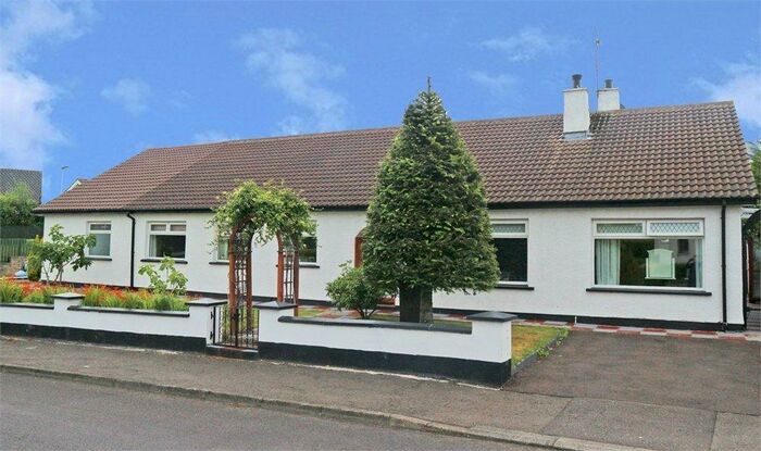 6 Bedroom Detached Bungalow For Sale In Wattstown Crescent, Coleraine, BT52