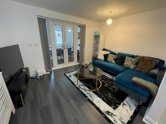 4 Bedroom Town House To Rent In Sherlock Street, Birmingham, B5