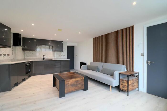 1 Bedroom Apartment To Rent In Station Lofts (Flat ), Station Road, Llandaff North, Cardiff, CF14