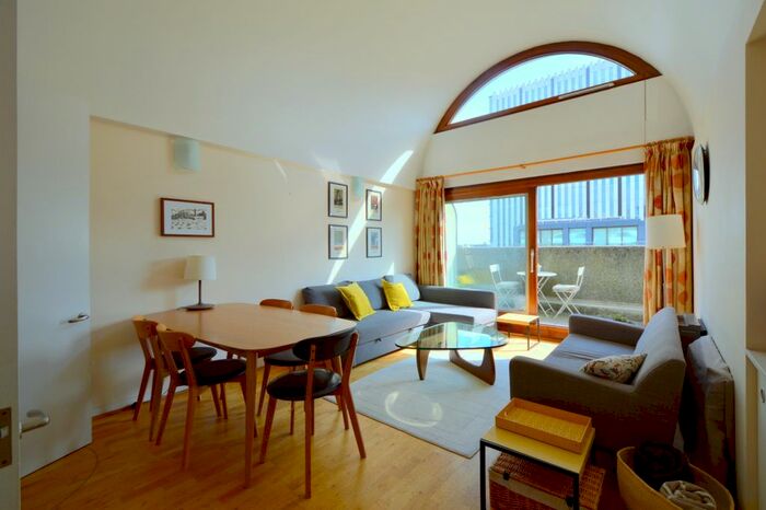1 Bedroom Flat To Rent In Barbican, London, EC2Y