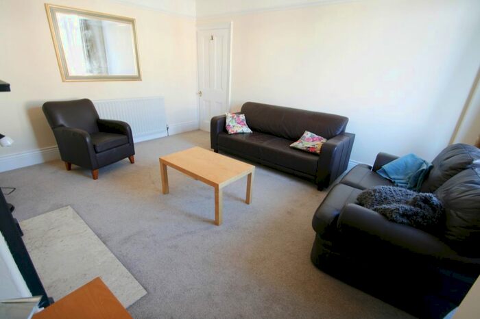 2 Bedroom Flat To Rent In Greystoke Avenue, Sandyford, Newcastle Upon Tyne, NE2